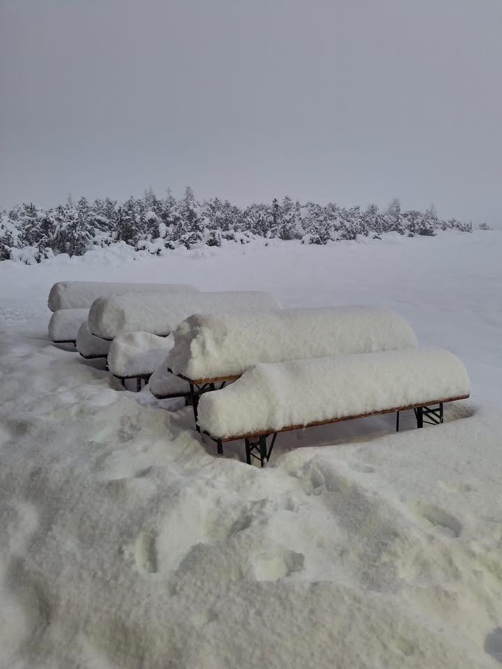 Bezbog october 2025 snowfall