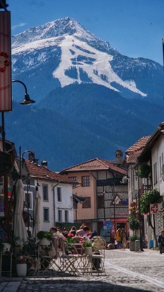 Pirin street todorka view oct 2025